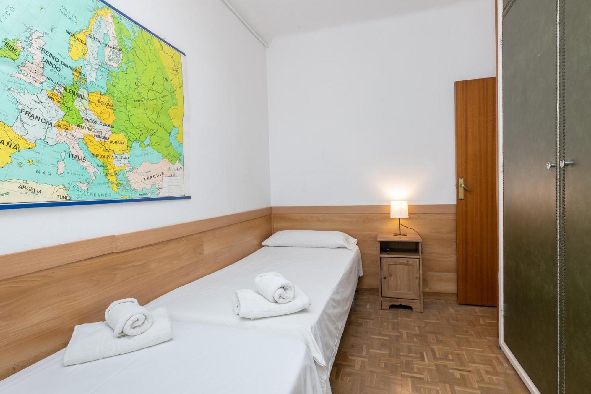 Aparteasy - Atic Sants برشلونة المظهر الخارجي الصورة